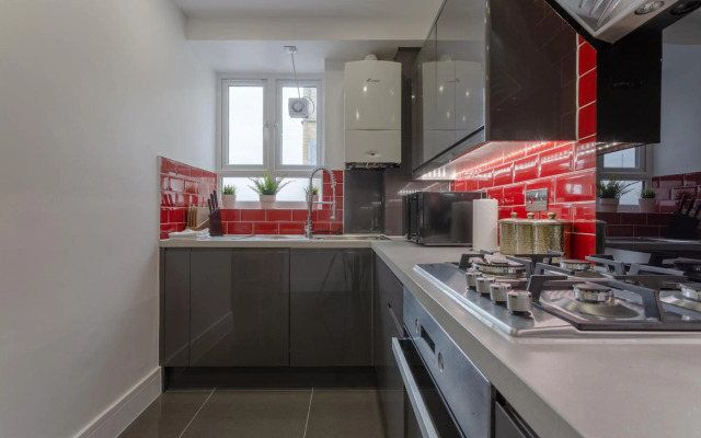 3 bedroom Luxury Apartment in Canary Wharf