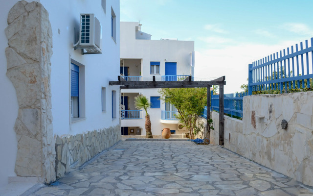 Cretan Muses