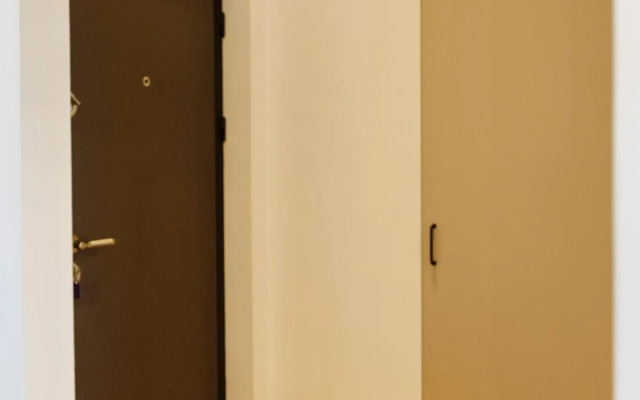 Sunny 2BR Flat - Top Location - Amazing Balcony