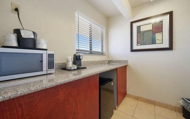 Best Western Plus Executive Inn & Suites