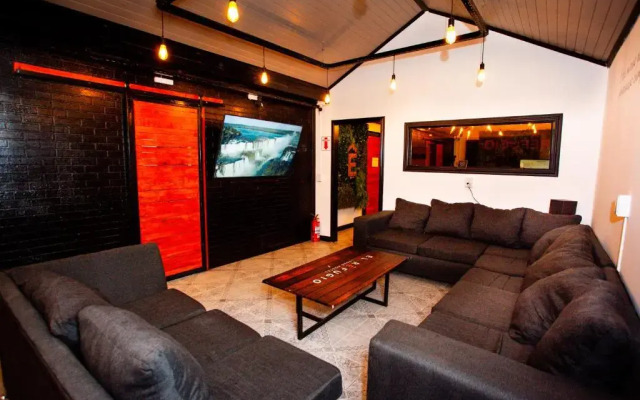 El Refugio Lodge Hostel