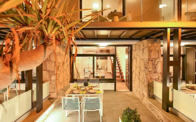 Beachfront Duplex Morea Puerto Rico 3