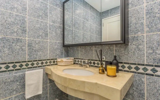 Mundo - 2 BR Apartment at Saifi Village