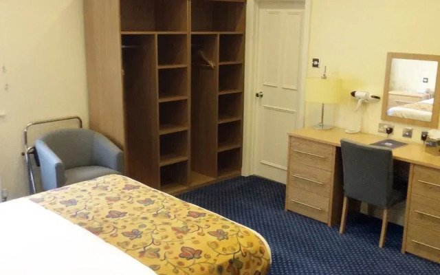 Chase Hotel