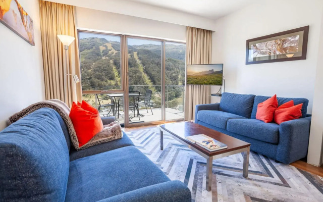 Lantern 1 Bedroom Balcony with Village and Mountain View