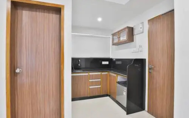 Mb Service Apartment By OYO Rooms