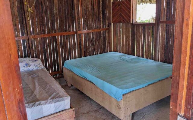 Cabins on paradise San Blas island