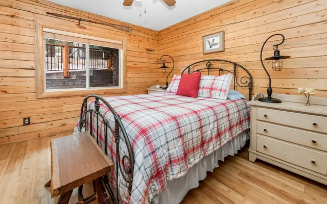 Moon Bear Lodge