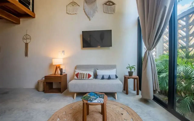 Cute Bright Centric Apartment in Tulum Centro