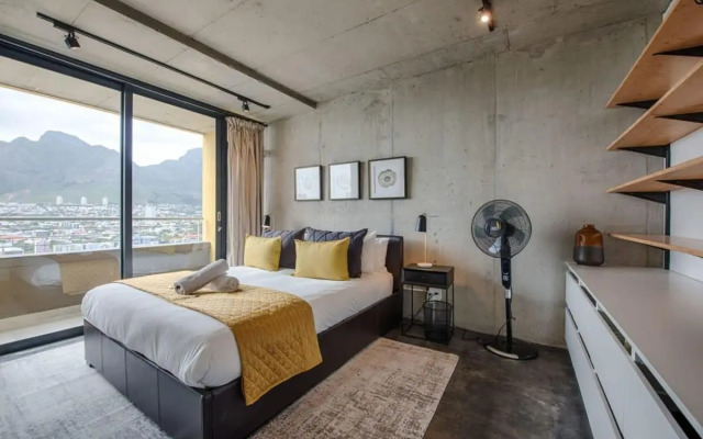 Spectacular Modern Apartment in Vibrant Bokaap