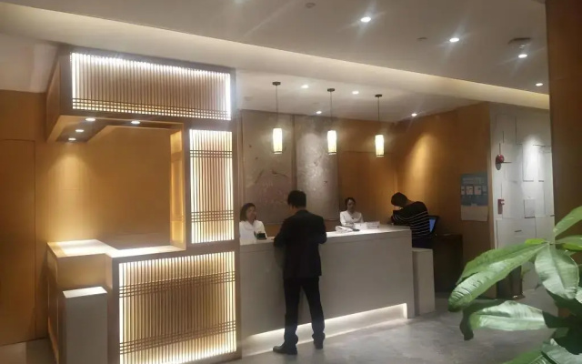 Ying Feng Yuan Hotel