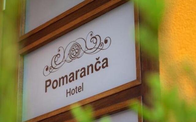 Hotel Pomaranča