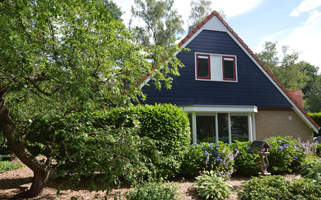 Holiday Home Buitenplaats Berg With 5 Rooms