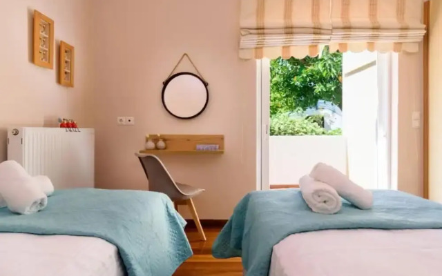 Stunning Comfortable Family House in Chania