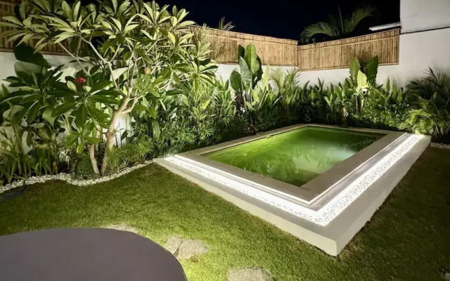 Lovely 2 Bedroom Villa 1 Minute From Munggu Beach