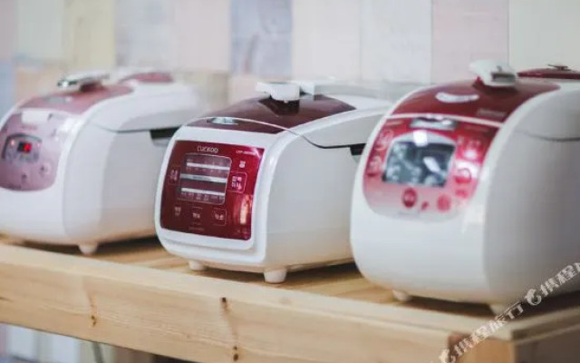 Red Windmill Pension