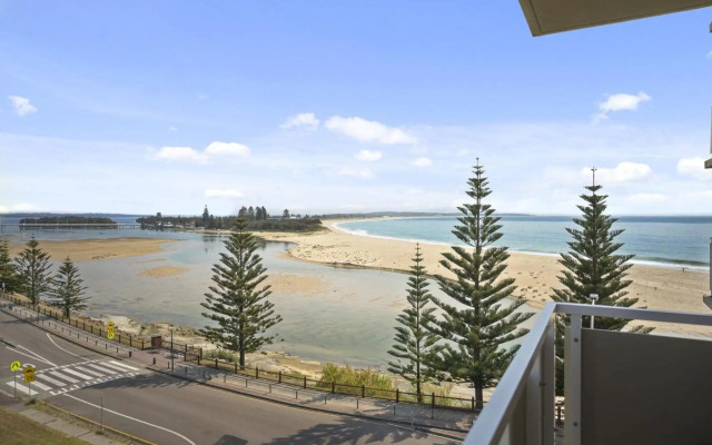 Tasman Towers - Unit 13