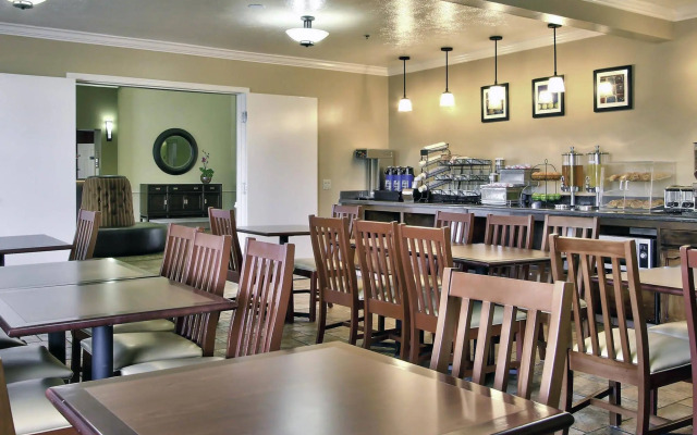 Best Western Salinas Valley Inn & Suites
