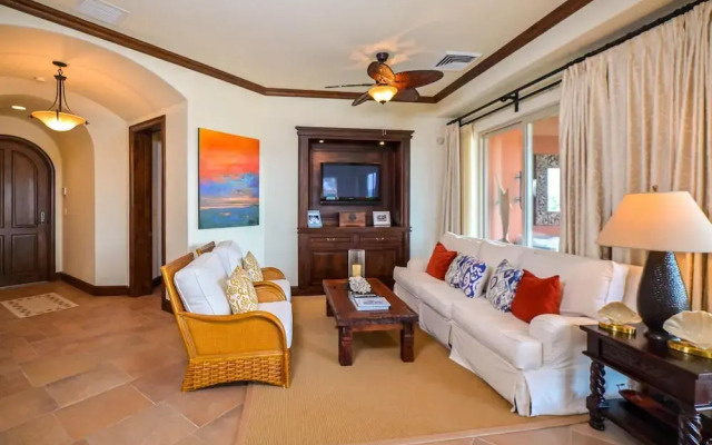 Montebello 2C - 3 bdr 3 Bath Ocean View