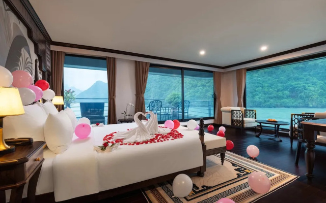 Era Cruise Halong Bay by Venus Group