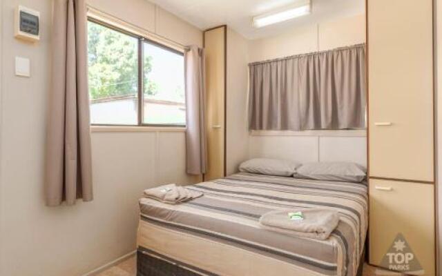 Sunset Top Tourist Park