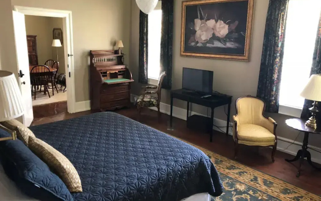 The Elizabethtown Inn