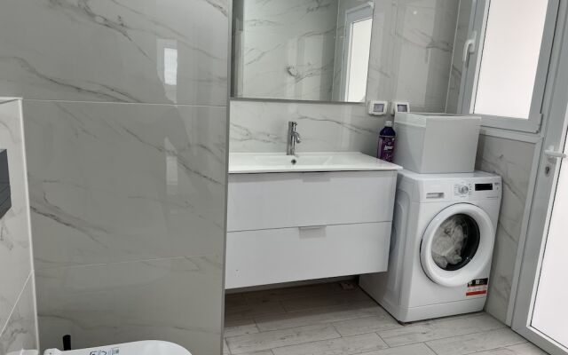 Prince Palace Hadera White Beach