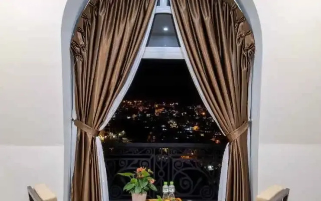 La Pense'e Hotel - Dalat