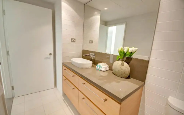 Bayview 608