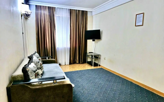 Привал на проспекте Имама Шамиля