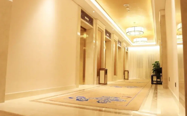 Changsha Tongguan Macrolink Legend Hotel