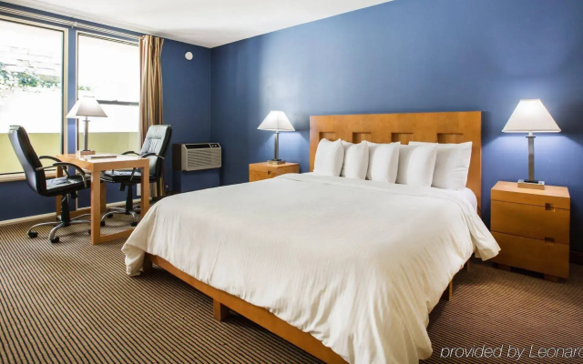 La Luna Inn, an Ascend Collection Hotel