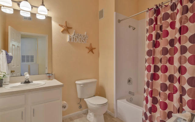 Exquisite Avalon Clearwater Condo,Minutes To Beach