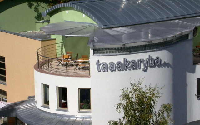 Taaakaryba