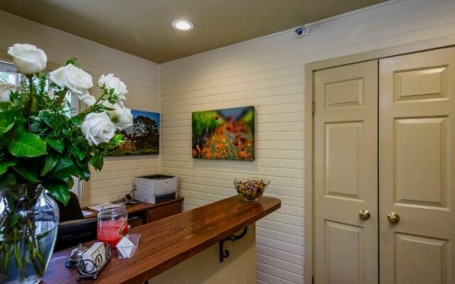 The Jack London Lodge