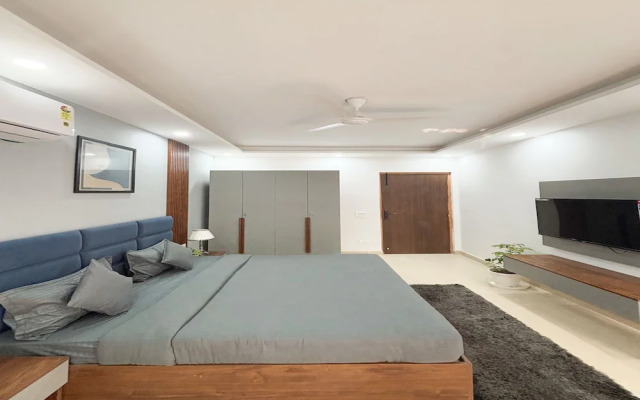 Housr Sector 56 Gurgaon Golf Course Road