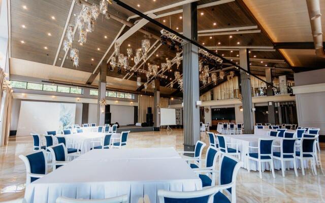 Лукоморье Ляпки