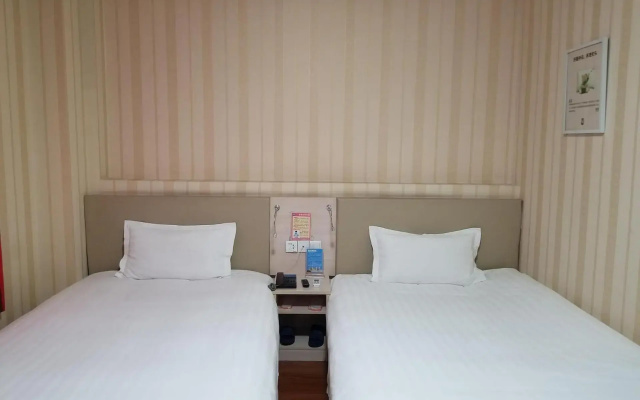 7Days Premium Jiyuan Tiantai Road Xinyao City Square Branch