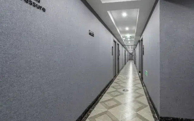 Yisu Qingju Hotel (Yuyao Wucaicheng Store)