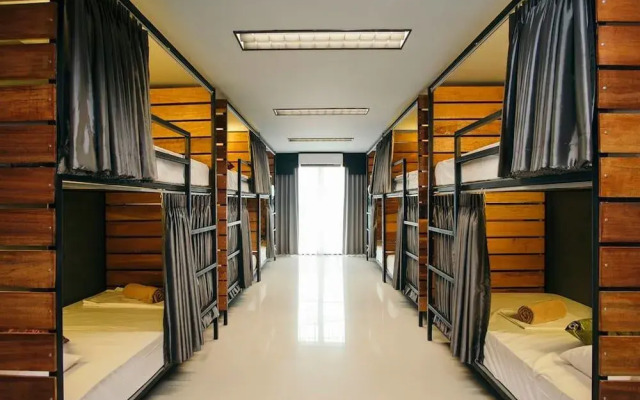 KoHabitat Samui - Adults Only - Hostel