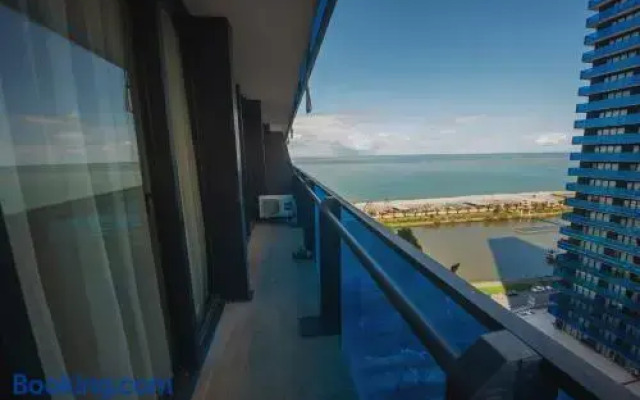 Seaside Apartments