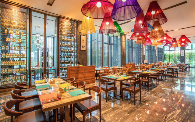 Hotel Indigo Dali Erhai by IHG