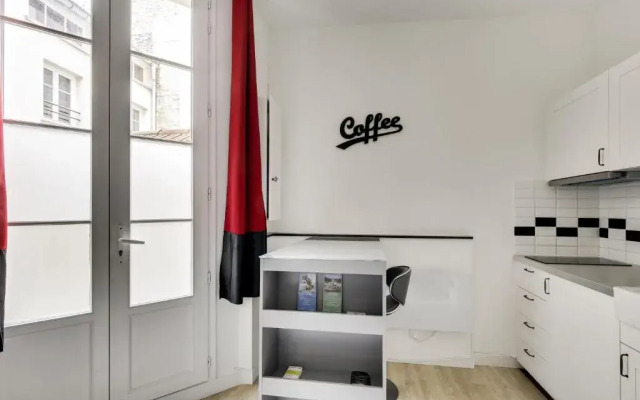 Le Black and White - Trianon