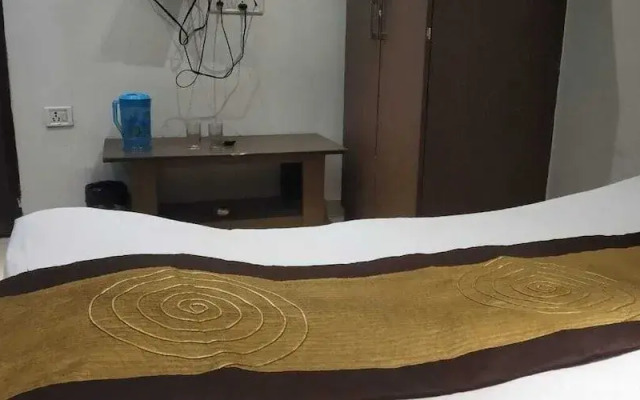 Hotel Ashiana