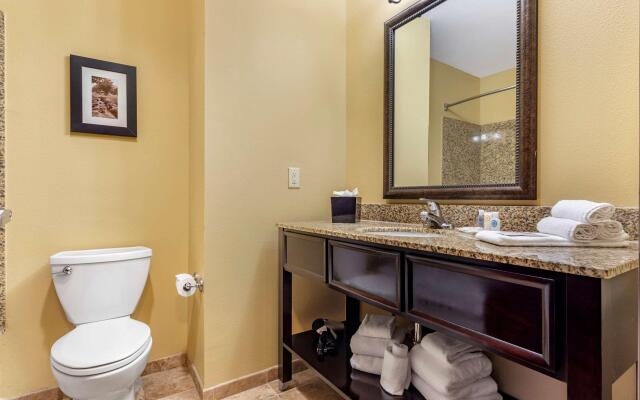 Comfort Suites Frisco