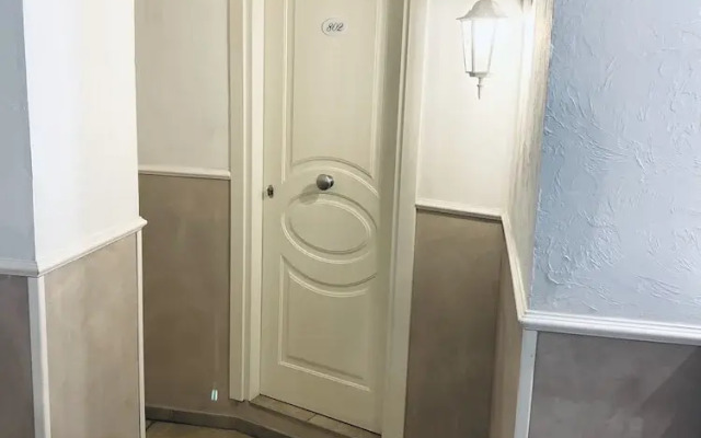 Domus Valadier Guesthouse