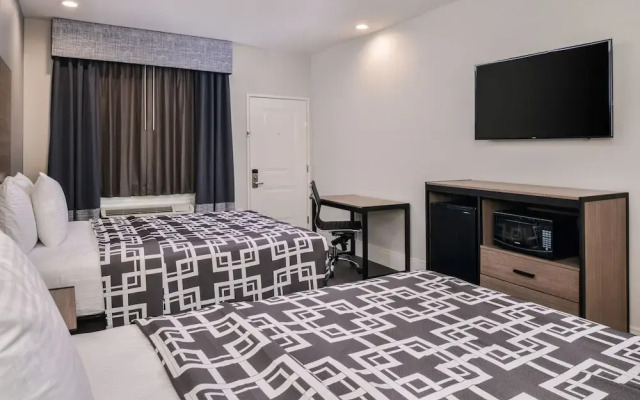 Palace Inn Blue Tomball Parkway