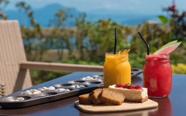 Discovery Country Suites