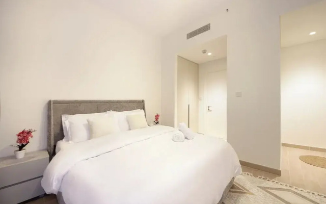 Breeze Residence-Brand New Furnished 2BR