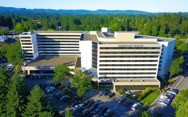 Embassy Suites by Hilton Portland Tigard